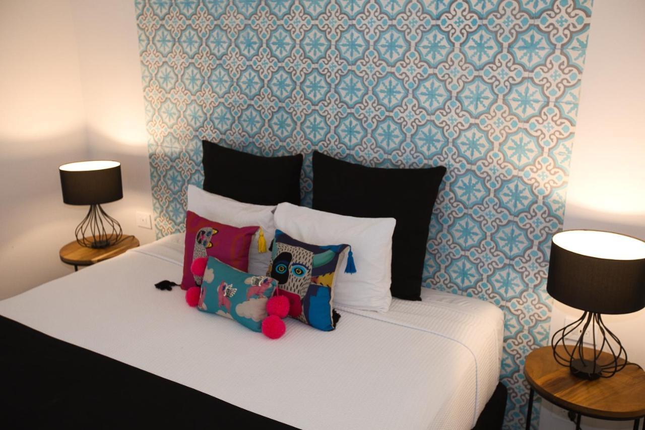 Casa Chukum Ξενοδοχείο Bacalar Εξωτερικό φωτογραφία A bed with cushions